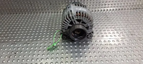 Volkswagen PASSAT B5 Generator/alternator 06F903023C