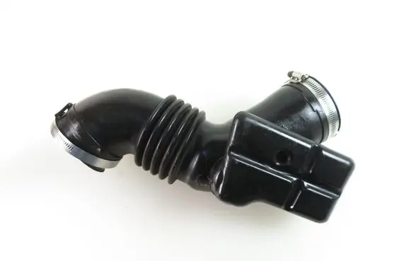 Subaru Tribeca Air intake hose/pipe