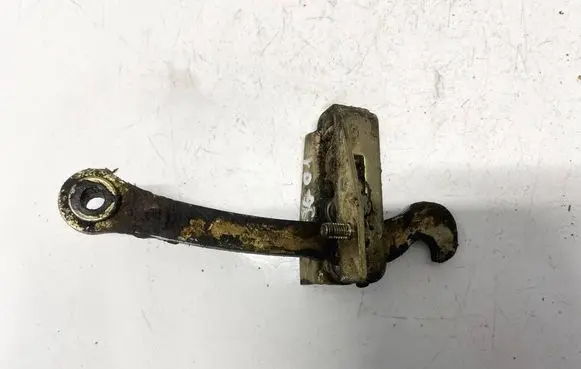 Ford Maverick Rear door check strap stopper 
