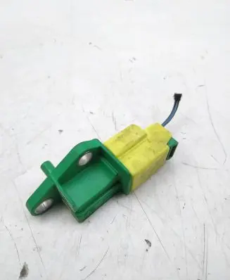 Audi Q5 SQ5 Airbag deployment crash/impact sensor