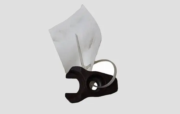 Peugeot 4007 Fuel Injector clamp holder