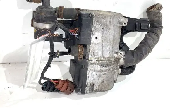Audi A4 S4 B8 8K Webasto circulation pump for autonomous heater 4H0265105E