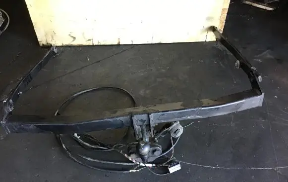Renault Megane III Detachable towbar 321169