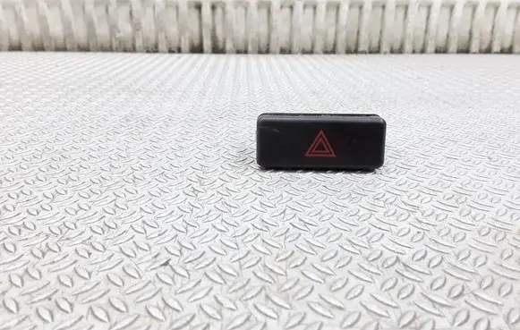 BMW 7 E38 Hazard light switch 8350947