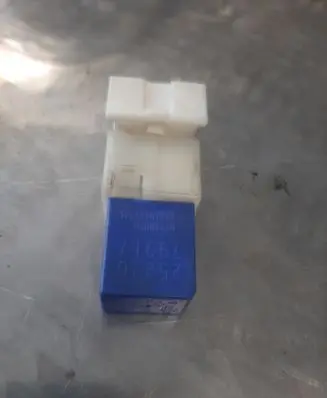 Nissan Micra Other relay 2523079917
