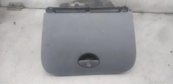 Citroen C5 Glove box 96326129