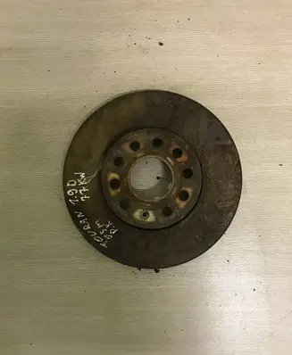 Volkswagen Touran I Front brake disc