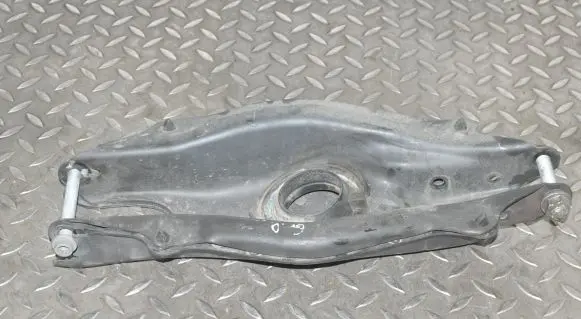 Mercedes-Benz C W205 Rear upper control arm/wishbone