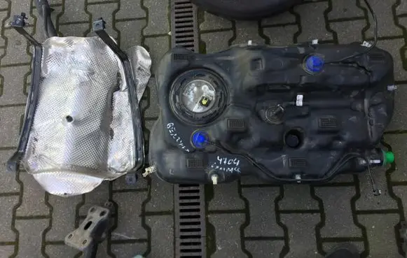 Jeep Compass Fuel tank 
