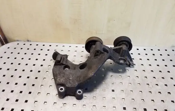 Generator/alternator bracket