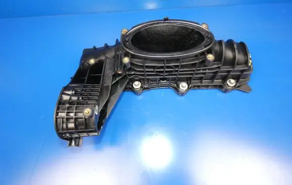Mercedes-Benz C W205 Intake manifold A6510905737