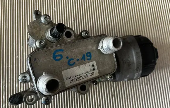 Lancia Delta Oil filter mounting bracket 55236720 B538