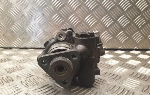 Power steering pump