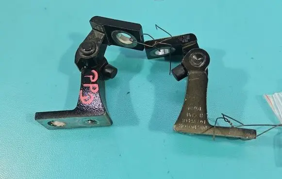 MG MG3 III Front door hinge set 10735418 IMPRK1576629