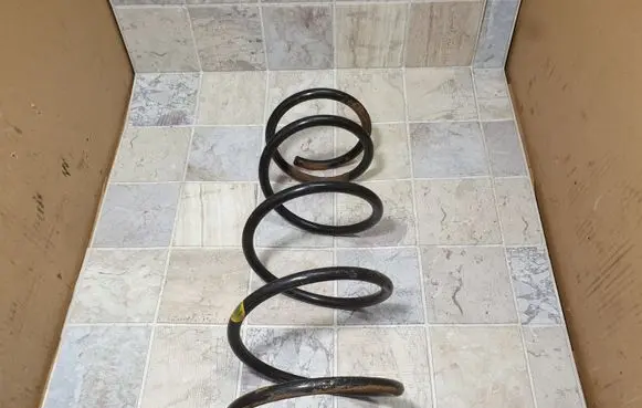 Toyota Yaris Rear coil spring
