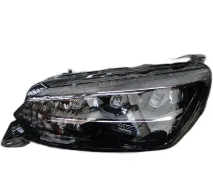 Peugeot 208 II Headlight/headlamp 