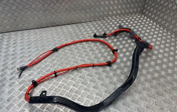 BMW 3 E90 E91 Positive cable (battery) 15974510