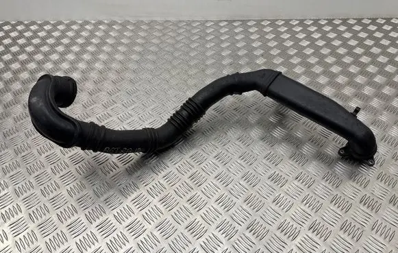 Intercooler hose/pipe
