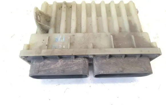 Opel Zafira A Coolant fan relay 24462346