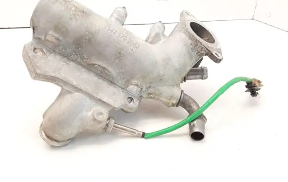 Nissan Qashqai EGR valve cooler bracket 147173974R 147173974