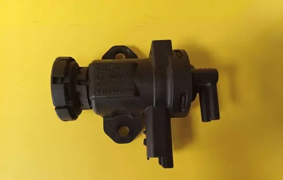 Peugeot 607 Turbo solenoid valve 9635704380 0928400414