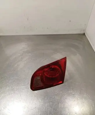 Hyundai Santa Fe Tailgate rear/tail lights 924062B000