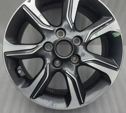 Hyundai ix20 R16 alloy rim 