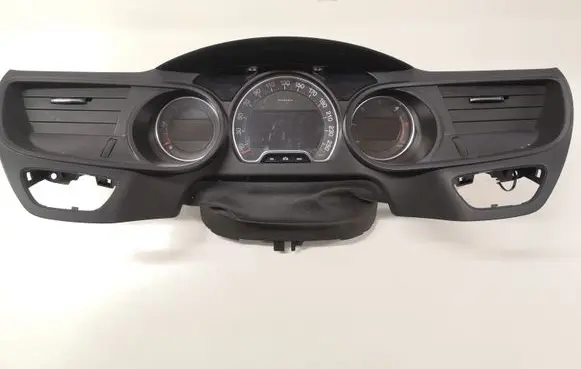 Citroen C5 Speedometer (instrument cluster) 9665557480 63040700 9682386677