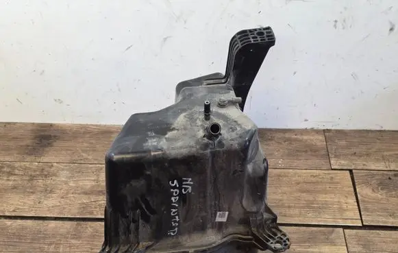 Mercedes-Benz Sprinter W907 W910 AdBlue liquid reservoir A9104700000