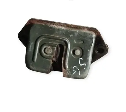 Tailgate/trunk/boot lock/catch/latch