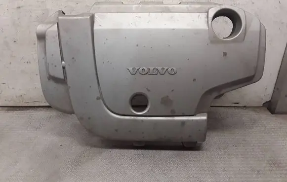 Volvo V70 Engine cover (trim) 