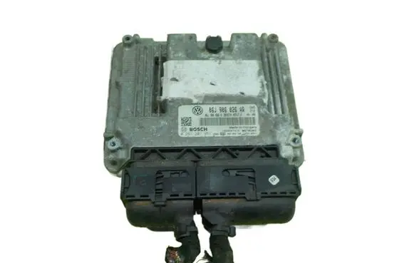 Volkswagen Scirocco Engine control unit/module 06J906026AR