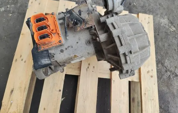 Peugeot 508 RXH Electric car motor 9800189280