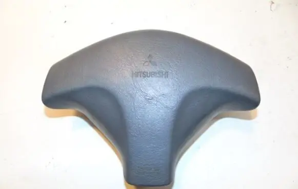 Mitsubishi Colt Steering wheel airbag MR195779