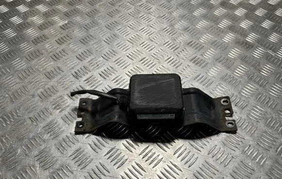 Mazda CX-5 II Distronic sensor radar KD7J67XA1