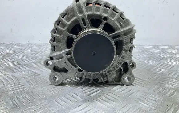 Skoda Yeti (5L) Generator/alternator 03L903023F