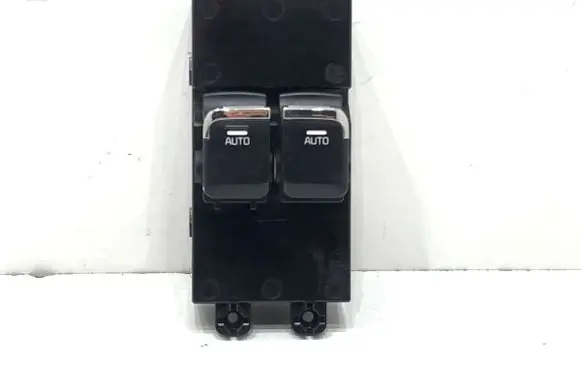 KIA Ceed Electric window control switch 93570A2300