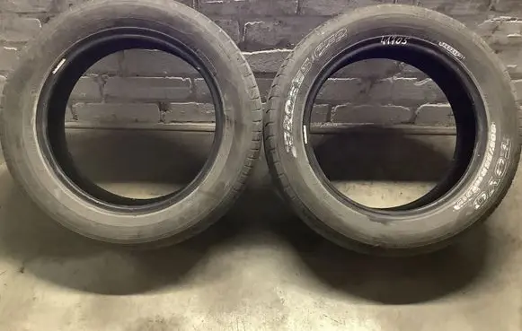 Volkswagen Golf V R16 summer tire 20555R16