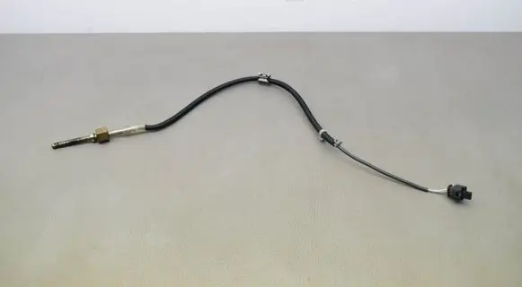 Mercedes-Benz C W205 Oil temperature sensor A0009050805