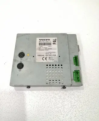 Volvo V70 GPS navigation control unit/module 8673100