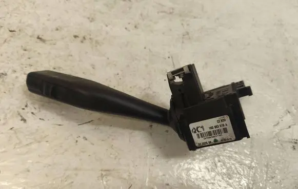 Volkswagen Golf V Wiper control stalk 1K0953519A 01203506 20350650697703