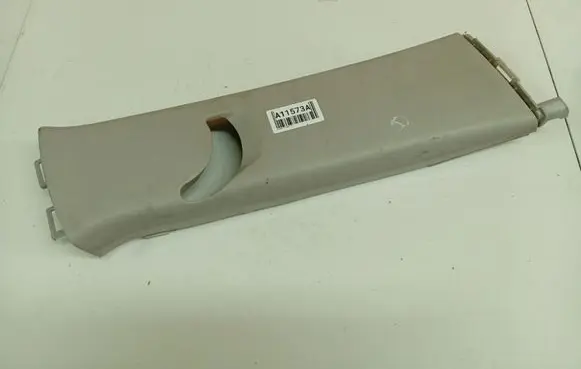 Peugeot 107 (B) pillar trim (top) 624110H010
