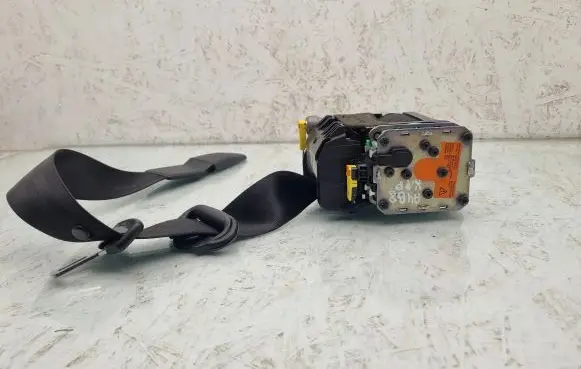 Audi A4 S4 B8 8K Front seatbelt 8K1857705J