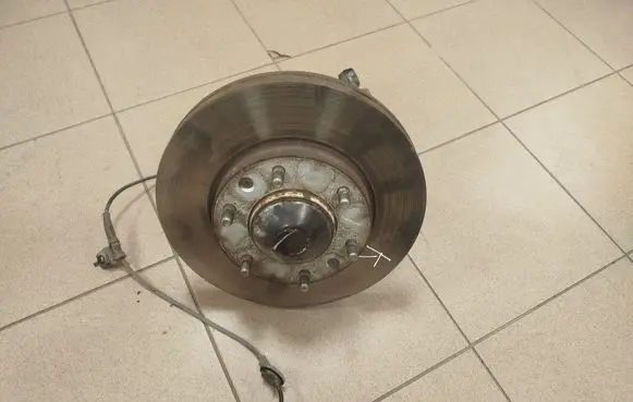 Hyundai H-1, Starex, Satellite Front wheel hub