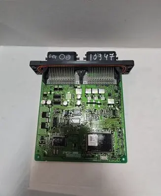 Mazda 3 I Engine control unit/module 2797213990 279721-3990