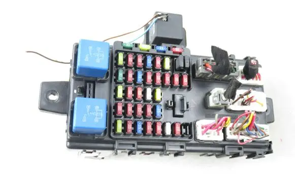 Hyundai Santa Fe Central body control module 9540026501 9118826105