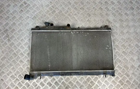 Subaru Forester SH Coolant radiator