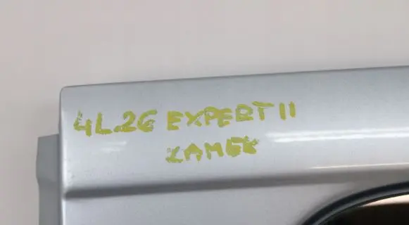 Peugeot Expert Rear door 4L26