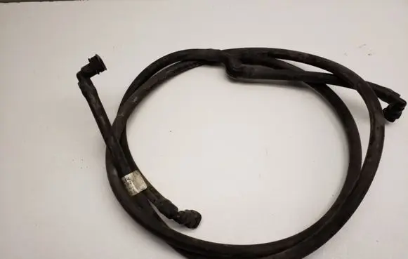 Mercedes-Benz E C207 W207 Windshield washer fluid hose A2078600692