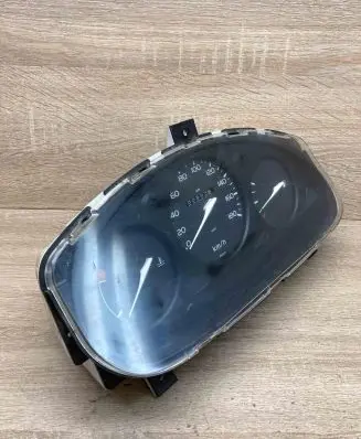 Nissan Terrano Speedometer (instrument cluster) 248105F364 81117854